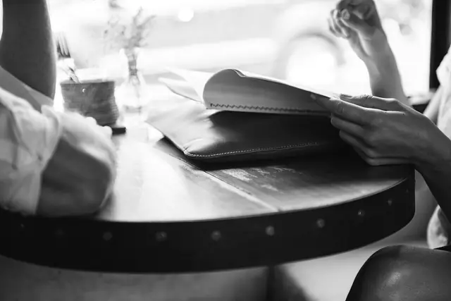 Friends at a cafe table